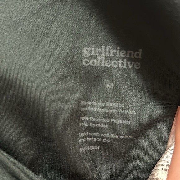 Girlfriend collective strappy back sports bra - Picture 3 of 3